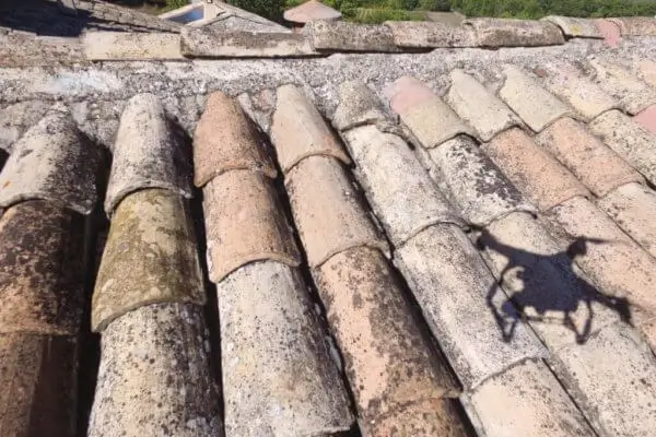 inspection et controle de toiture par drone vaucluse