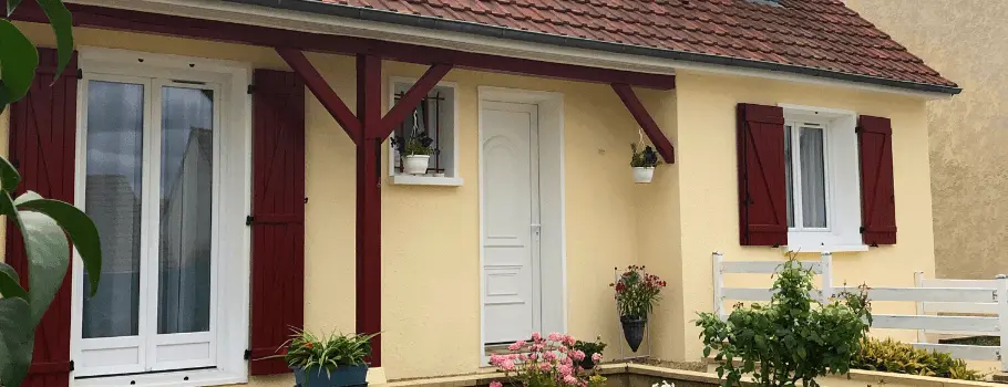 Hydrofuge de façade à Evry pour une façade sèche et imperméable