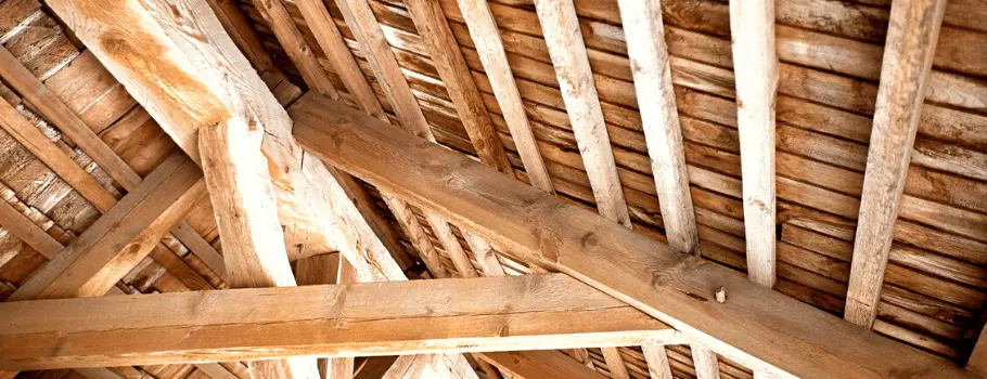 Traitement de charpente en bois à Marseille