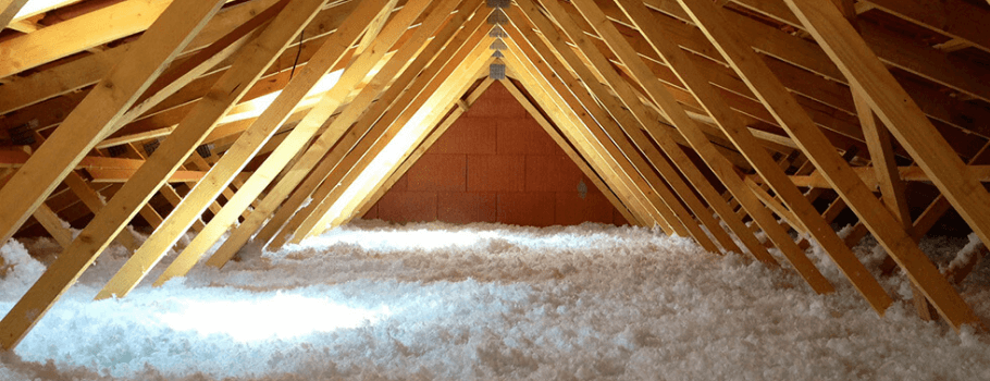 Trop froid ou trop chaud dans votre maison ? La solution : l'isolation des combles ! 