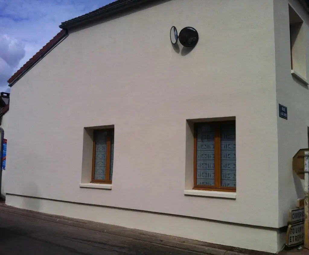 Rénovation de la façade à Léognan