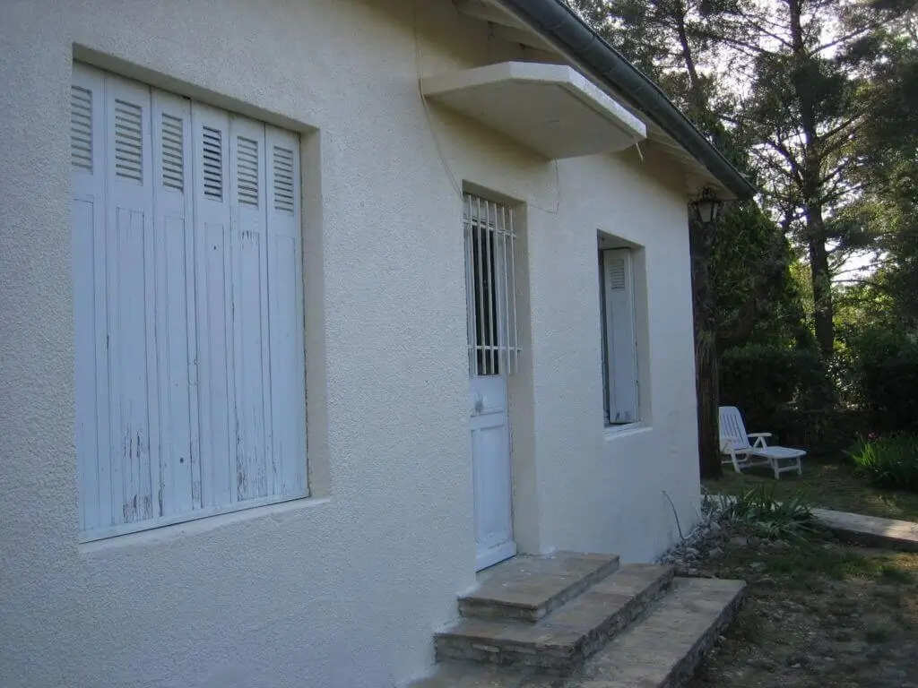 Nettoyage et hydrofuge de façade à Cavaillon