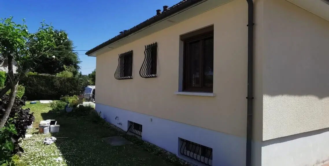 Ravalement de façade enduit projeté Lunéville