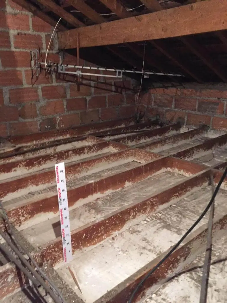 isolation des combles perdus par soufflage atriome
