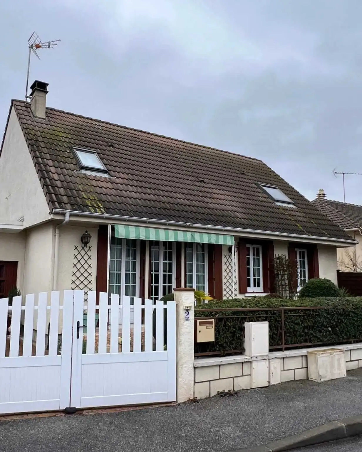 Nettoyage et hydrofuge de toiture à Trappes